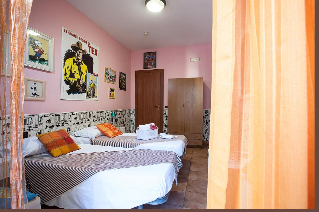 Hotel Cineholiday Neapol Zewnętrze zdjęcie